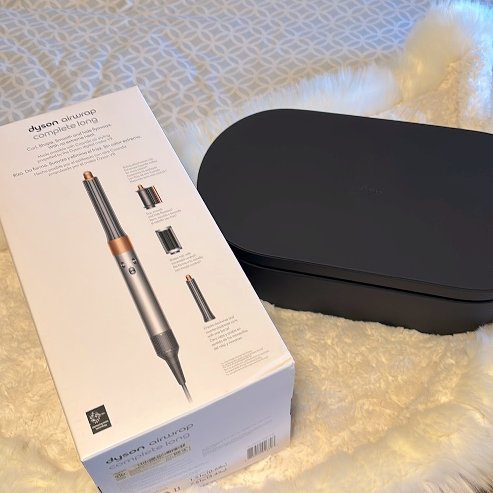 SOLD Dyson Airwrap Complete Long